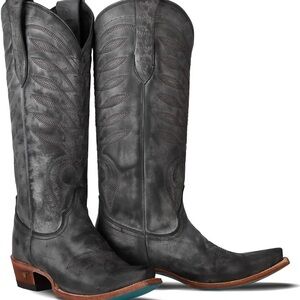 Lane Distressed Black Western Cowboy Boots